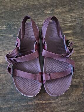 Chaco Sandals Women's 8 Purple Plum